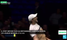 Intouchable, Valentin Vacherot enchaîne à Paris et file en quarts de finale