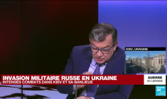 Ukraine : Zelensky appelle à ne pas déposer les armes et défendre Kiev