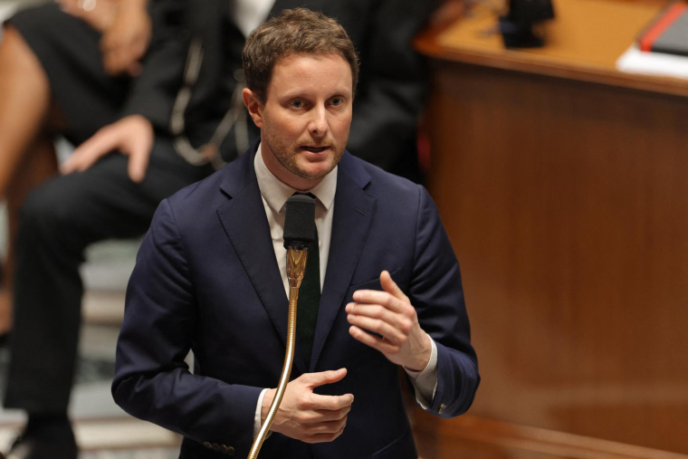 Le ministre des Transports Clément Beaune le 11 octobre 2022 à Paris. ( AFP / THOMAS SAMSON )