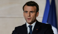 MACRON VEUT ENCOURAGER LE MENTORAT POUR LES JEUNES