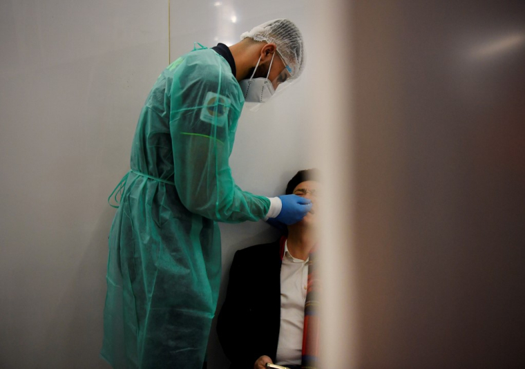 ( AFP / JULIEN DE ROSA )