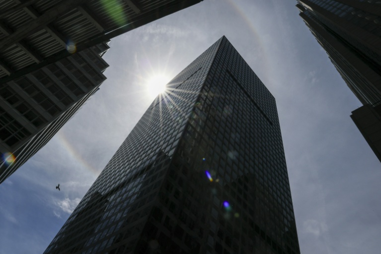 TL'immeuble abritant le siège de la société de conseil Mercer à New York, le 22 mai 2026 ( AFP / ANGELA WEISS )