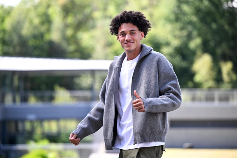 Maghnes Akliouche après sa première convocation chez les Bleus : « Il ne faut pas tout changer »