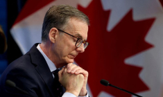 Le gouverneur de la Banque du Canada, Tiff Macklem, participe à une conférence de presse à Ottawa