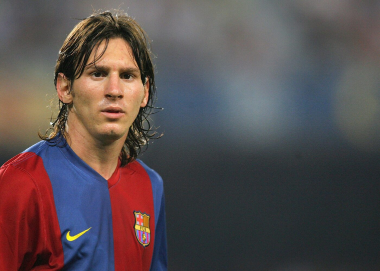 Des images inédites de Lionel Messi qui fait le show à l'âge de 9 ans