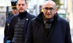 Le ministre de l'Intérieur Laurent Nuñez arrive à Marseille, le 20 novembre 2025, une semaine après l'assassinat de Mehdi Kessaci ( AFP / Clement MAHOUDEAU )