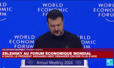 Ukraine : Volodymyr Zelensky à Davos pour demander plus d'aide