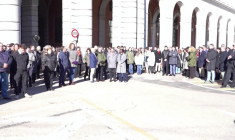 Minute de silence à Madrid en hommage aux victimes de la catastrophe ferroviaire en Andalousie