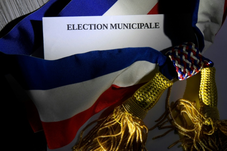 Le suspense est de mise dans la quasi-totalité des grandes villes de France au second tour dimanche des élections municipales ( AFP / Damien MEYER )