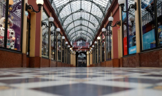 FRANCE: LES COMMERCES AUTORISÉS À OUVRIR JUSQU'À 21H00 DÈS SAMEDI