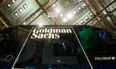 GOLDMAN SACHS DEMANDE AUX SALARIÉS DE RETOUR DE CHINE DE RESTER CHEZ EUX