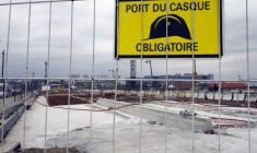 ( AFP / BERTRAND LANGLOIS )