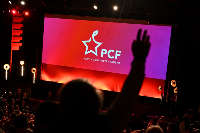 ( AFP / NICOLAS TUCAT )