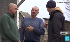 Ukraine : à Kherson, consternation après la découverte de sites de torture