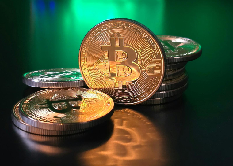 bitcoin 5 (Crédits: Unsplash - Erling Løken Andersen)