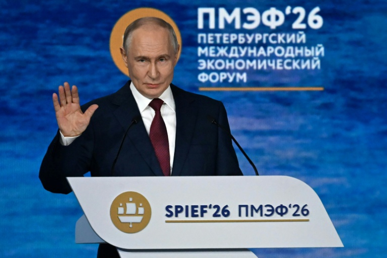 Le président russe Vladimir Poutine au Forum économique international de Saint-Pétersbourg (SPIEF), le 5 juin 2026 en Russie ( AFP / OLGA MALTSEVA )