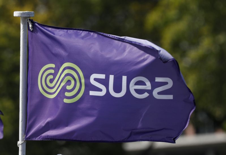 SUEZ REJETTE À NOUVEAU L'OFFRE DE VEOLIA, POINTE LES INCERTITUDES