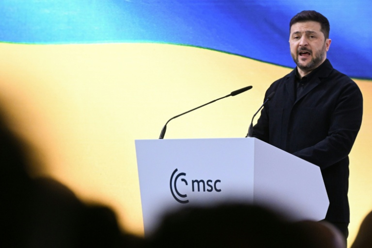 Le président ukrainien Volodymyr Zelensky s'exprime lors de la 62e Conférence de Munich sur la sécurité (MSC), le 14 février 2026 à Munich, dans le sud de l'Allemagne  ( AFP / THOMAS KIENZLE )