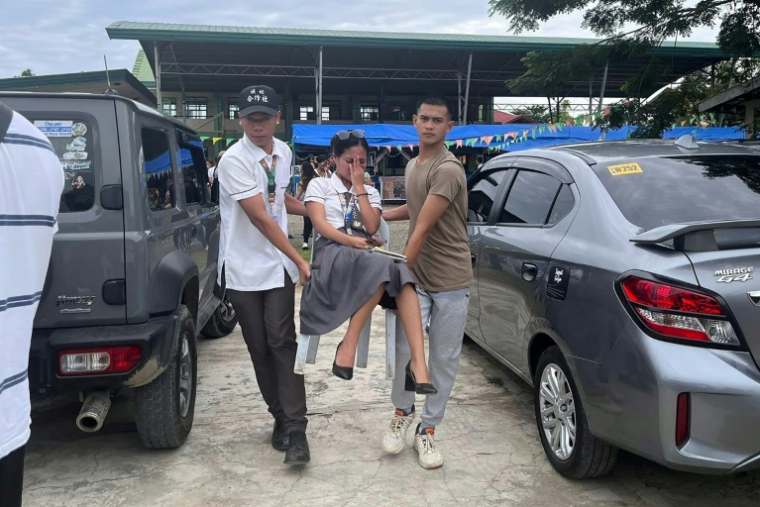 Photo remise par un établissement scolaire de Davao de Oro sur l'île philippine de Mindanao après un séisme le 10 octobre 2025 ( Golden Cornucopia - Davao de Oro State College / Handout )