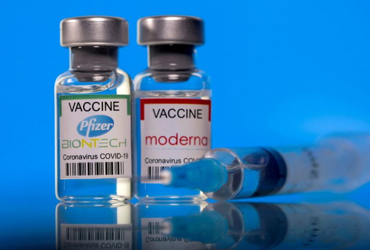 CORONAVIRUS: L'UE PRÉCONISE UN RAPPEL VACCINAL À UN MOIS POUR LES IMMUNODÉPRIMÉS