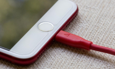 Les téléphones reconditionnés gagnent du terrain en France. (illustration) (mhoppsy / Pixabay)