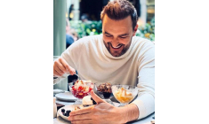 Salaire, livres, publicités, partenariats… Combien gagne réellement un chef étoilé? crédit photo : Capture d'écran Instagram