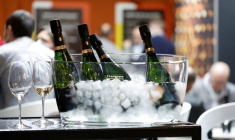 LA REPRISE POST-PANDÉMIE A FAIT BONDIR LES VENTES DE CHAMPAGNE