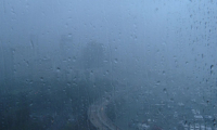Fortes pluies à Hong Kong à l'approche du super typhon Ragasa