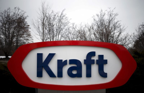 Le logo de Kraft à l'extérieur de son siège à Northfield
