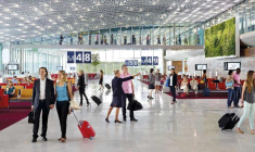 ADP est détenu à 50,63% par l'État français et à 8% par Vinci, entre autres. (© ADP)