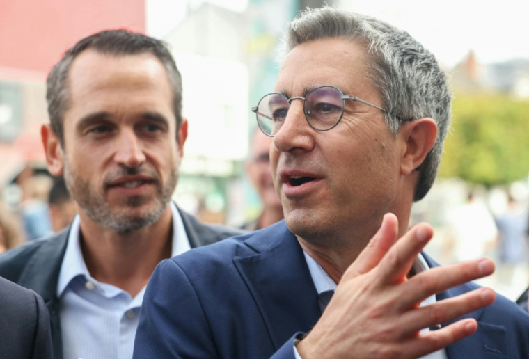 Le député de gauche François Ruffin (D), candidat à la présidentielle, arrive aux journée d'été du PS à Blois, le 29 août 2026 ( AFP / ALAIN JOCARD )