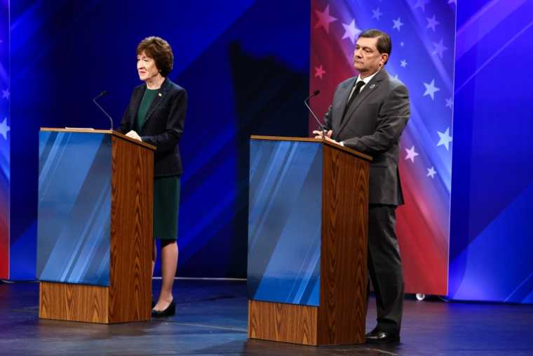 La sénatrice républicaine Susan Collins et son rival démocrate Troy Jackson lors d'un débat à Bangor, dans le Maine, le 15 octobre 2026 ( AFP / CHARLY TRIBALLEAU )