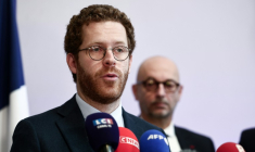 David Amiel à Paris, le 4 novembre 2025 ( AFP / Thibaud MORITZ )