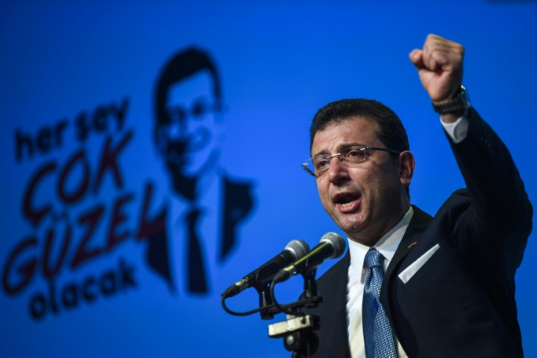 Le maire d'Istanbul emprisonné, Ekrem Imamoglu, lors d'un meeting de campagne, le 22 mai 2019 à Istanbul  ( AFP / OZAN KOSE )