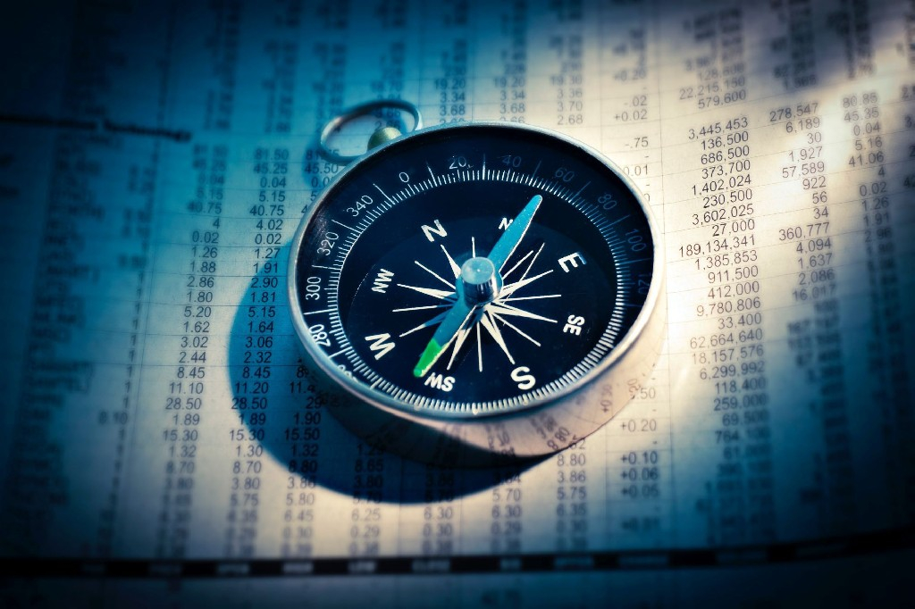 Les fonds en Euros sont majoritairement investis en obligations pour des raisons règlementaires. Il n'est pas besoin d'être un grand financier pour comprendre que l'espérance de rendement de ce placement fétiche des Français est devenue très faible. (Crédits photo : Unsplash)