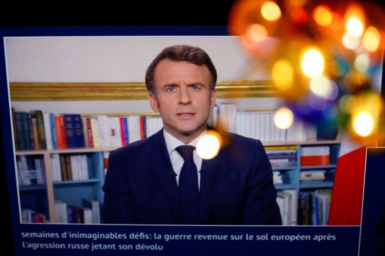 Le président français Macron prononce son discours de Nouvel An