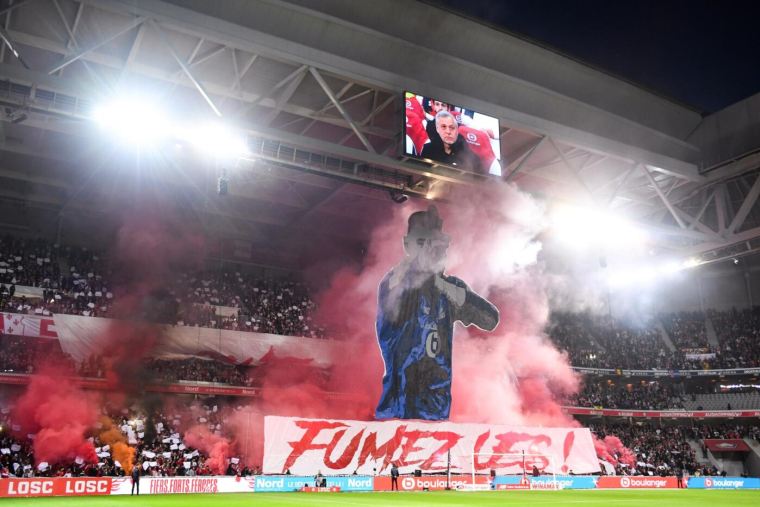Lucas Chevalier touché et « un peu gêné » par le tifo lillois