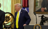 Une jeune fille s'évanouit à la Maison Blanche pendant un événement avec Trump