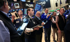 Des opérateurs à la Bourse de New York le 16 septembre 2026 ( AFP / TIMOTHY A. CLARY )