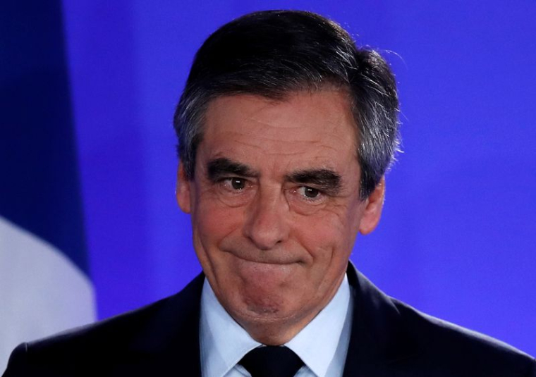 FILLON VA DÉMISSIONNER DES CA D'ENTREPRISES RUSSES