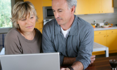 La co-souscription peut intéresser les couples mariés sous le régime de la communauté. (© DR)