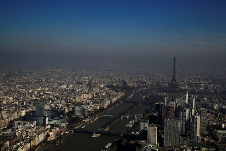 CLIMAT: LA FRANCE CONTRAINTE DE JUSTIFIER QUE SES MESURES SONT SUFFISANTES