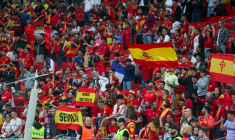 Des supporters espagnols reprennent un chant raciste contre l’équipe de France