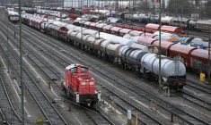 Trains de marchandises de la Deutsche Bahn, près de la gare de Hagen, le 11 mars 2024. ( AFP / Ina FASSBENDER )
