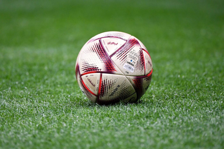 Le contre son camp totalement fou d'un gardien au Qatar