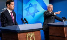 Marco Rubio (G) et Benjamin Netanyahu, le 15 septembre 2025 à Jérusalem ( POOL / Nathan Howard )