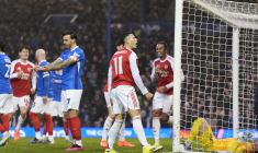 Arsenal et Martinelli survolent Portsmouth