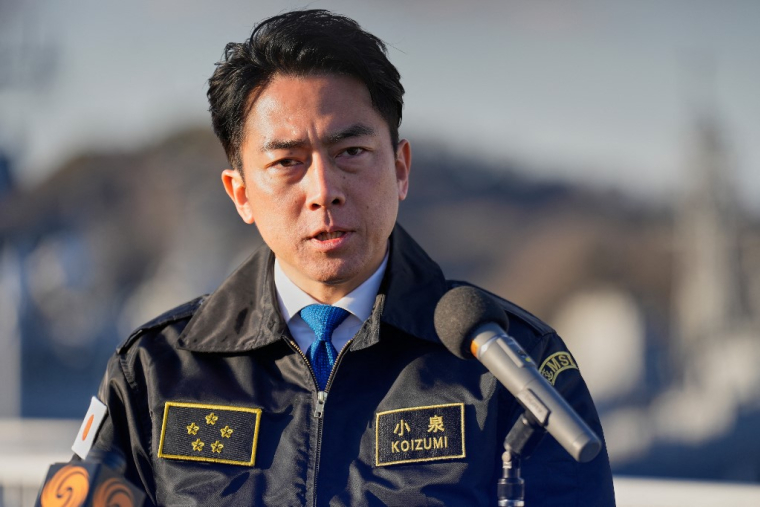 Shinjiro Koizumi à Yokosuka, au Japon, le 30 janvier 2026. ( POOL / EUGENE HOSHIKO )