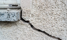Ils se battent pour déterminer l’origine des fissures de leur maison (Crédits photo : Adobe Stock -  )