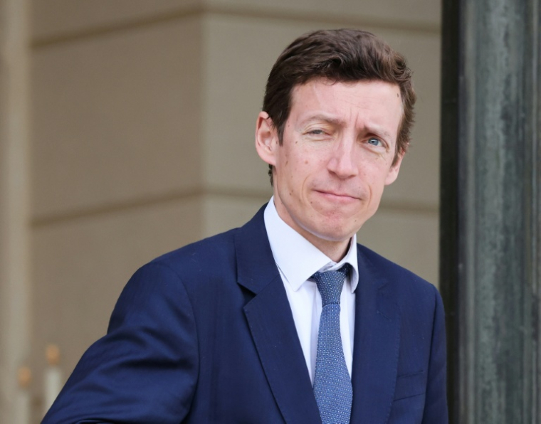 Le ministre de l'Education Edouard Geffray à la sortie de l'Elysée, le 16 septembre 2026 à Paris ( AFP / Ludovic MARIN )
